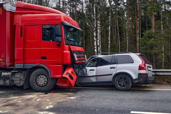 Logging Truck Accident Attorneys in Huntsville